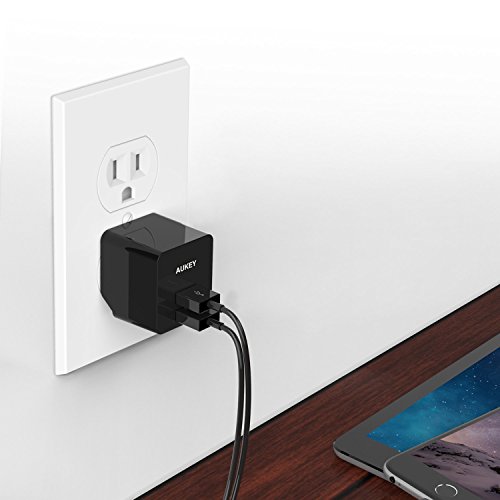 AUKEY-PA-U32-USB-WALL-CHARGER