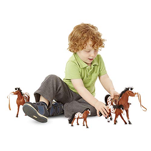 Melissa&Doug Collectible Horse Family Play Set (4 Toy Horses, Removable Saddles, Reins