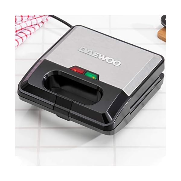 Daewoo-SDA1562-3-in-1-Snack-Maker-Sandwich-Waffle-Panini-Press-with-Detachable-Plate-and-Non-Stick-Coating-Cool-Touch-Housing-and-2-Indicator-Lights-Controlled-by-Termostat-Silver Daewoo SDA1562 3-in-1 Snack Maker, Sandwich, Waffle & Panini Press with Detachable Plate and Non-Stick Coating Range…