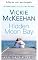Livro Hidden Moon Bay (Um romance de Pelican Pointe Livro 2)