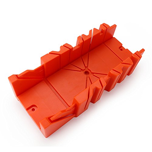 Precision miter box Clearance