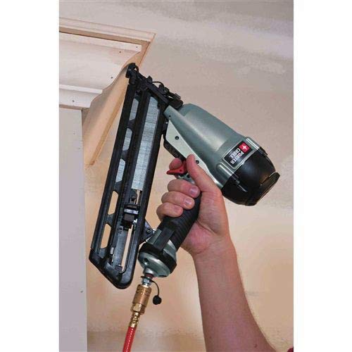 Porter-Cable DA250CR 15-Gauge 2 1/2 in. Angled Finish Nailer Kit (Certified Refurbished)