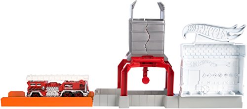 Hot Wheels Blaze Blast Playset