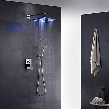 TY Zeitgen?ssisch Art d¨¦co/Retro Modern Wandmontage LED Regendusche Mit ausziehbarer Brause with MessingventilEinzigen Handgriff Zwei