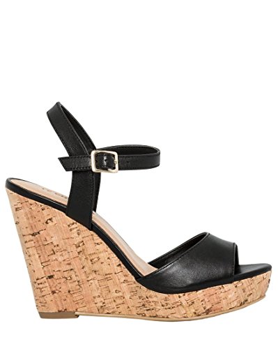 LE CHÂTEAU Chic Leather Wedge Sandal