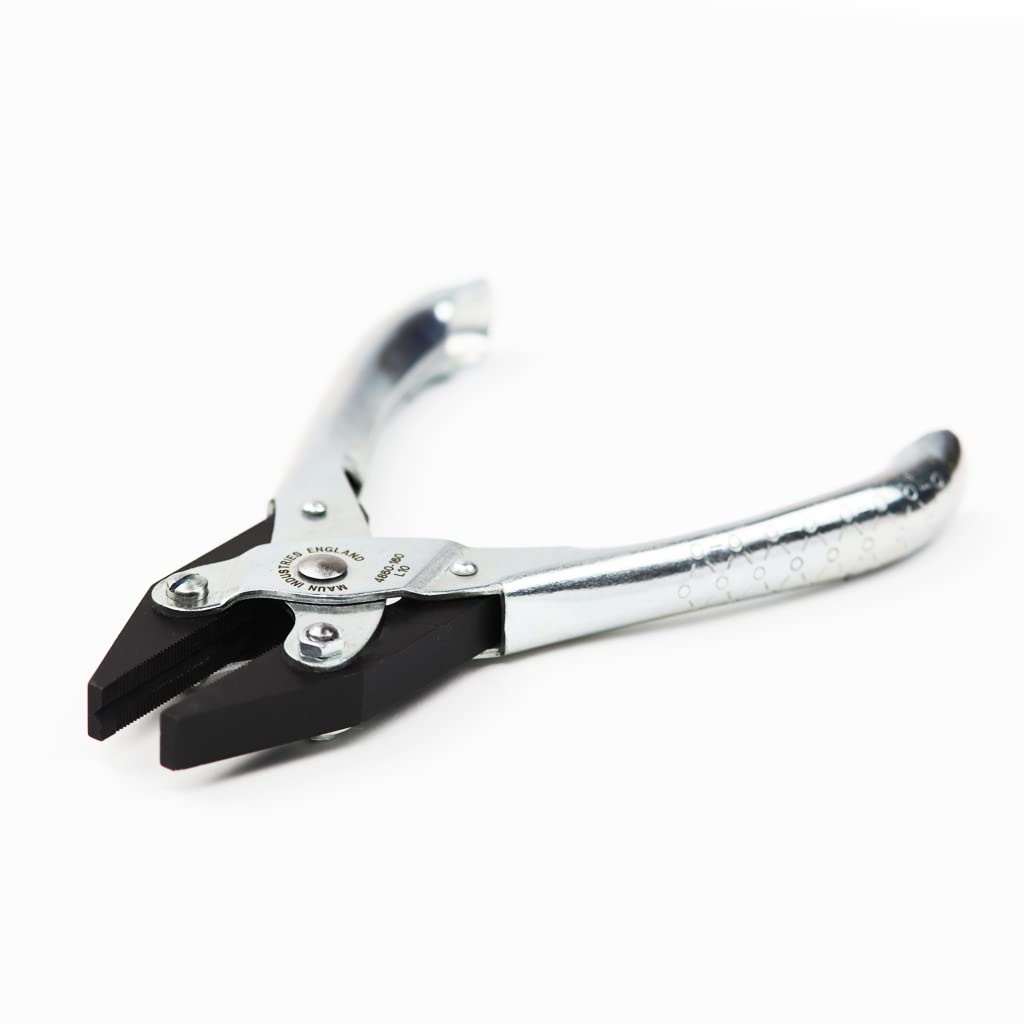 Maun 4870-140 Smooth Jaws Flat Nose Parallel Plier 140 mm | Smooth Parallel Jaws for A Firm Grip Without Damage | Open Throat to Hold Wire and Rod | Professional Quality