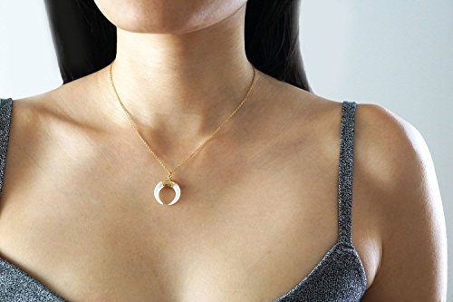 mother of pearl crescent moon pendant