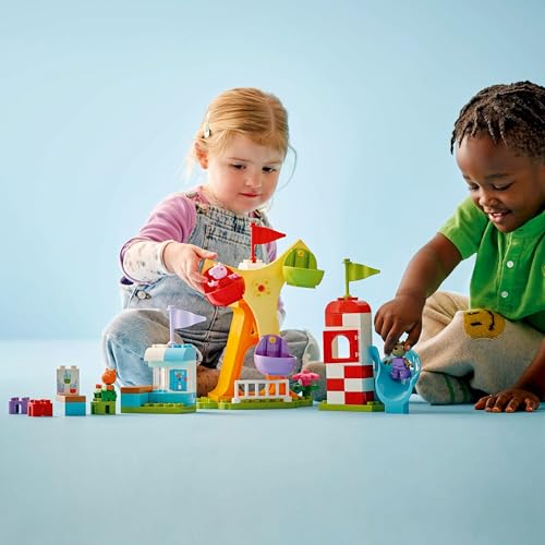 LEGO DUPLO Peppa Wutz Jahrmarkt - Montessori Spielzeug - Motorikspielzeug für Kinder ab 2 Jahren - Vorschule Spiele mit Riesenrad, Rutsche & 3 Figuren inkl. Mollie Mieze & Klausi Kläff 10453 9
