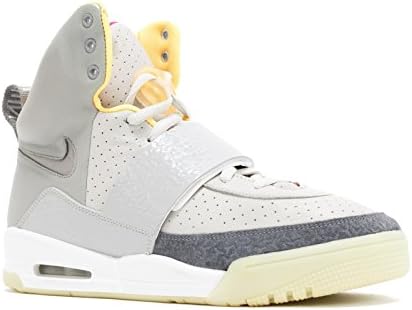 NIKE Air Yeezy