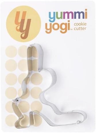 Yummi Yogi cookie cutter crescent lunge