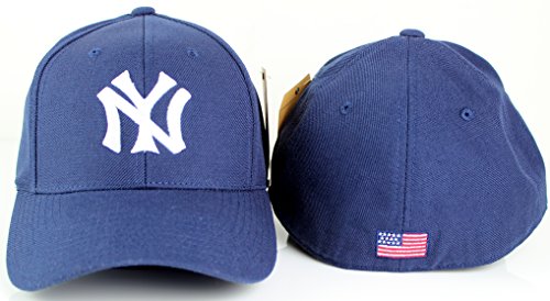 New York Yankees MLB Coooperstown Limited Edition American Flag Fitted Cap (7 1/2)