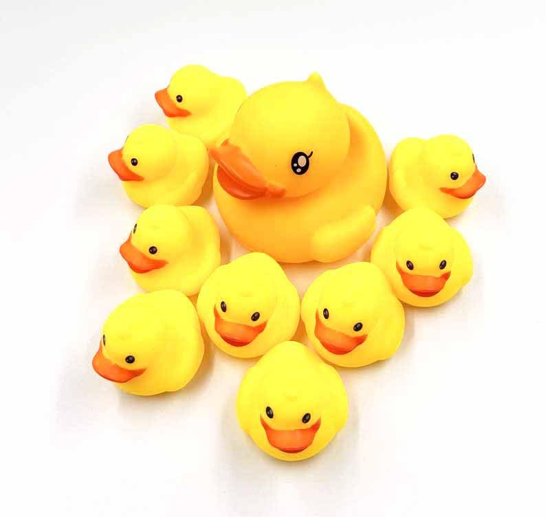 Happium Mummy Duck, Mini Rubber Ducks Pack of 10 Squeaky Yellow Duck Bath Toy Paddling Pool Game Summer Water Fun Toys for Kids (Kids Edition)