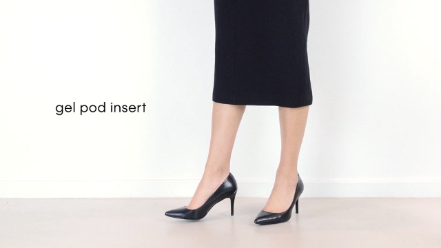 Calvin-Klein-Womens-Gayle-Pump