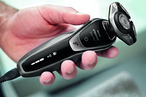 Philips Norelco Electric Shaver 5500 Wet & Dry,S5370/81, with Turbomode and Precision Trimmer