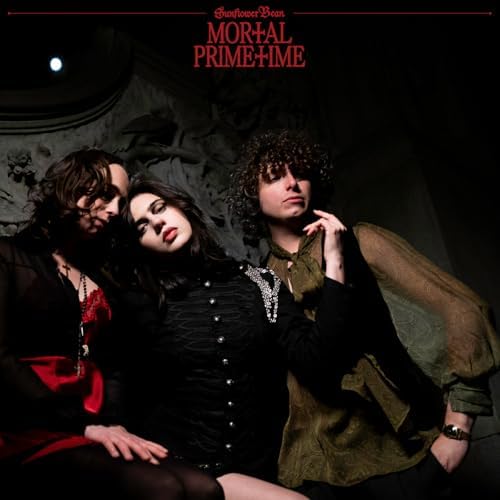 KITTY IN A CASKET - Horror Express - Amazon.com Music