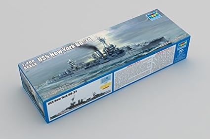 Amazon.com: Trumpeter 06711 Model Kit 