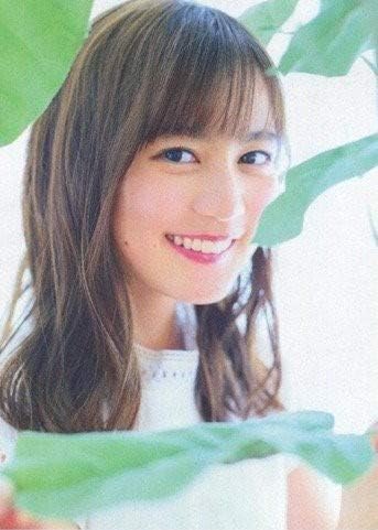 Amazon 生田絵梨花 ２ｌサイズｐｏｐ２枚ｓｅｔ １５ ３ おもちゃ ホビー