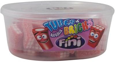 Fini Drum Strawberry Bricks 180g x 18
