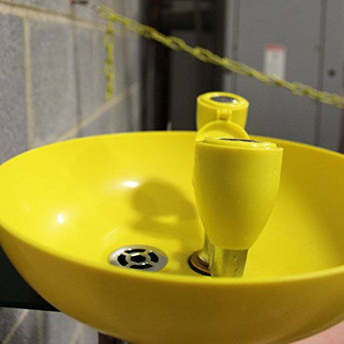 1 Speakman+SE+580+Traditional+Wall+Mounted+Emergency