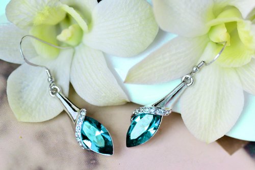Fashionable Simple Crystal Earrings, Fashionable Hypoallergenic Earrings, a Special Gift for Yourself(A)