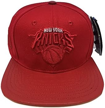 Pro Standard New York Knicks Strapback Genuine Leather Brim