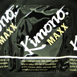Kimono MAXX: 100-Pack of Condoms