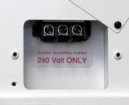 Titan Controls 4-Light Controller w/ Relay Trigger Cord, 240V - Helios 4