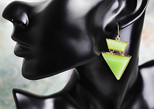 image for Juvale Boutique Necklace Jewelry Display Bust - Resin Material Necklac