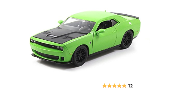 Amazon Com 15 Dodge Challenger Srt Hellcat Green 1 24 By Jada Arts Crafts Sewing