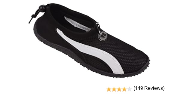 mens water shoes canada