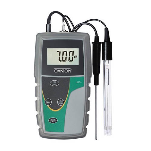 Oakton pH 5+ Handheld Meter with pH Probe