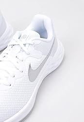 Nike Women's Revolution 6 Next Nature Running