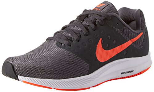 nike sports shoes for men price