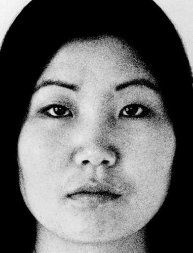ディクテ テレサ・ハキョン・チャ Dictee (01) by Cha, Theresa Hak Kyung [Paperback (2001)]: Cha