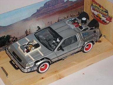 DeLorean DMC Zurück in die Zukunft Teil 3 1/24 Welly Modell Auto mit individiuellem Wunschkennzeichen