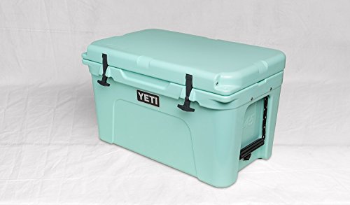 YETI Tundra 45 Cooler - Image 2
