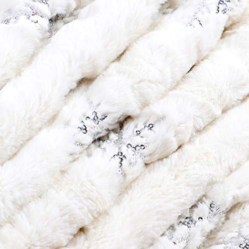 Lorfancy Christmas Tree Skirt, 48 inches Snowflake White Luxury Faux Fur Tree Skirt for Christmas Ornaments Decorations (Silver Snowflake) - Thumbnail 3
