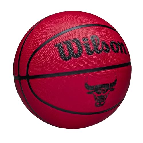 Wilson NBA Team Tribute Solid Basketball, Mit Pro-Nähten, Luftstabilität und Performance-Außenhülle, Für das Spiel im Freien, Material für alle Oberflächen, Team: Boston Celtics, Grün, Größe: 5 2