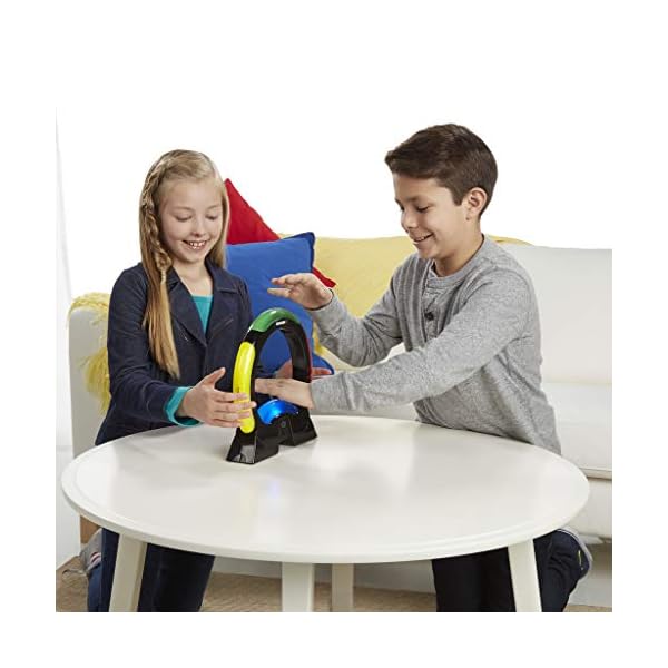 Hasbro B6900EU5 - Simon Air, Geschicklichkeits- und Reaktionsspiel für Kinder, ab 8 Jahren – Bild 7