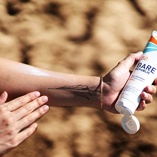 BARE REPUBLIC SPORT MINERAL SUNSCREEN SPF 50 SUNBLOCK BODY LOTION, FREE OF CHEMICAL ACTIVES, VANILLA COCO SCENT, 5 FL OZ