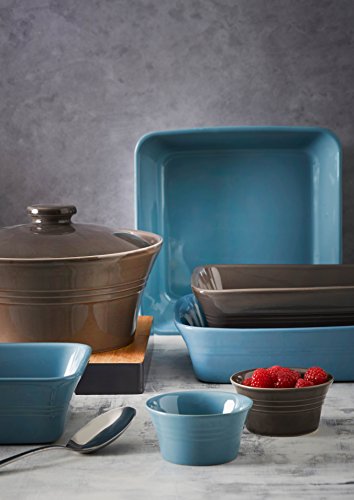 Mason Cash Classic Kitchen Ramekins, Set of 4, Durable Stoneware Goes from Oven to Table, 6-Fluid Ounces, Ideal for Souffles, Dips and Single-serving Dishes, Dishwasher and Freezer Safe, Turquoise