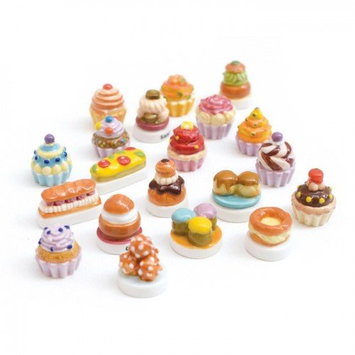 Résultat de recherche d'images pour "galette des rois fève photo"