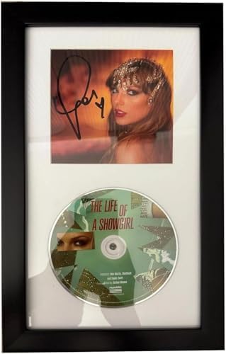 Taylor Swift, Taylor Swift, Sabrina Carpenter - The Life of a