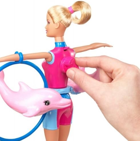 barbie entrenadora de delfines