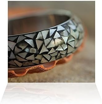 The Thai Collection SEA SHELL BANGLE RESIN (WHITE/BLACK) BANGLE