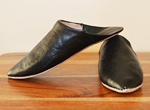 Moroccan Women's Leather Slippers - Pointy Toe - Black