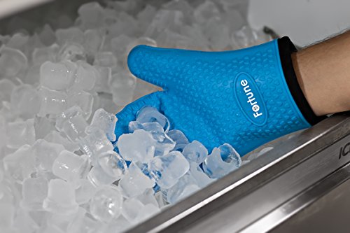 Silicone Grilling Gloves - Best Heat Resistant Oven Mitts For Cooking, Baking, BBQ & Boiling Non-Slip Potholders with Internal Cotton Layer - Includes Mini Oven Mitt (Blue)