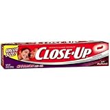Close-Up Freshening Red Gel Anticavity Fluoride with Mouthwash Toothpaste, Cinnamon - 8 oz - 2 pk