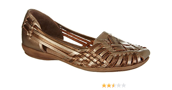 naturalizer huaraches