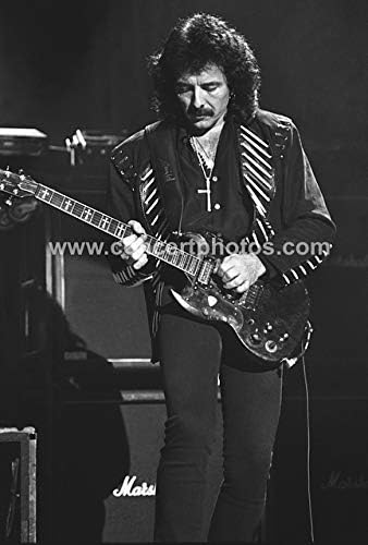 Photographs - Concert Photos Black Sabbath - Tony Iommi - 8x10 BW Photograph